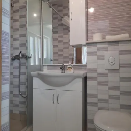 Apartment Amanda C Starigrad Paklenica